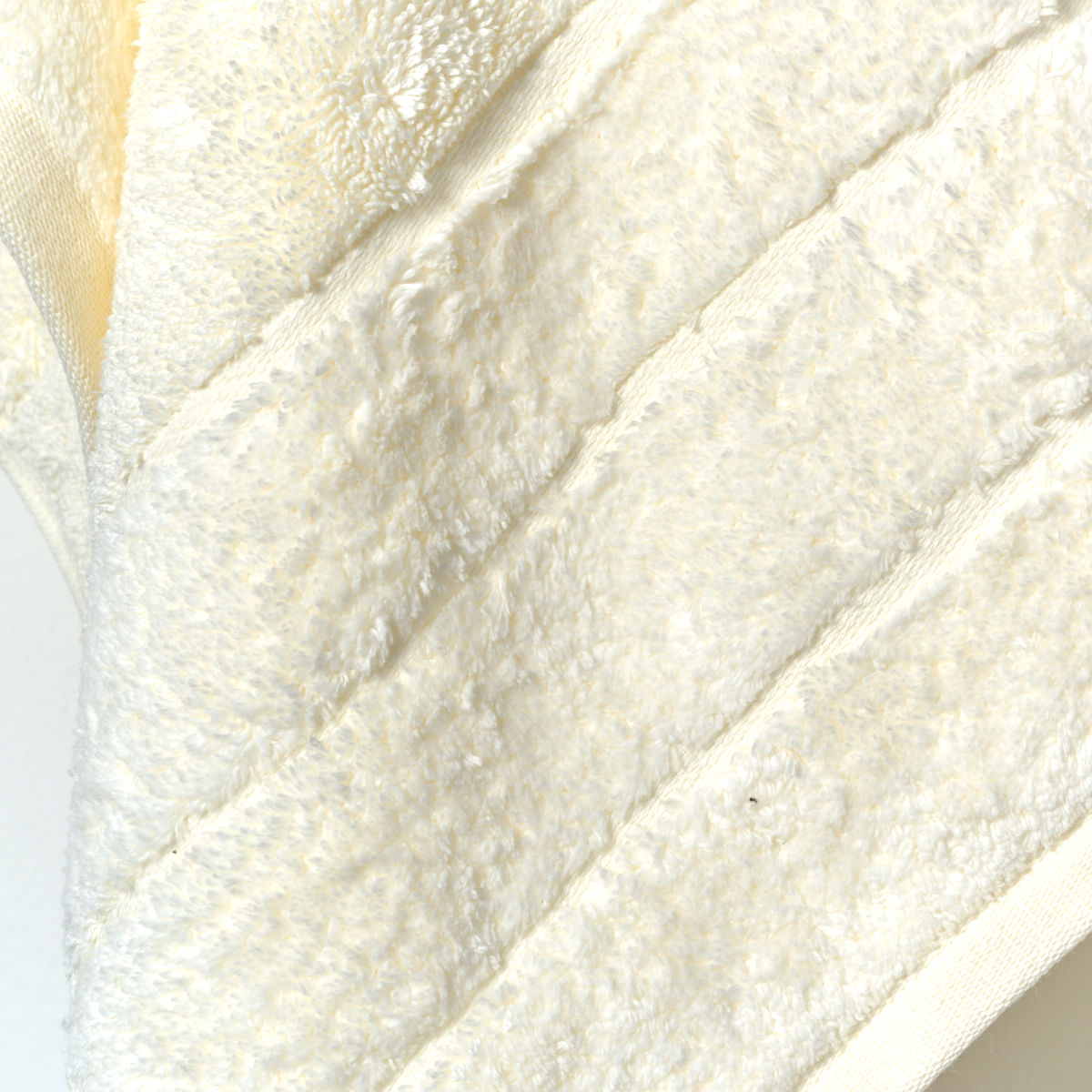 03 13 0043 Toalha Rosto Seven Hundred Marfim 002